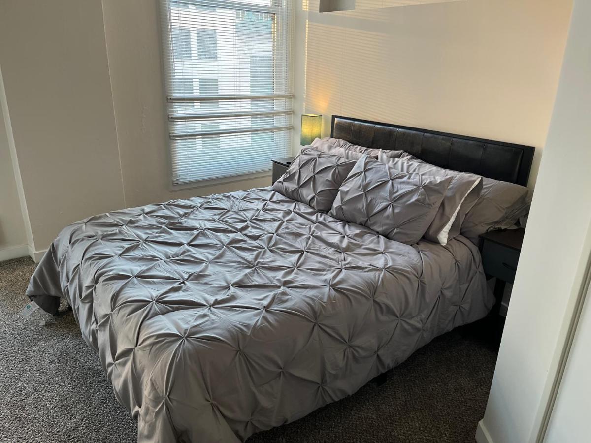 Aparthotel Executive Vacation For 4 *